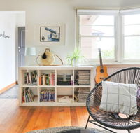 Large Quiet Art Deco Apt Camberwell - Accommodation Guide