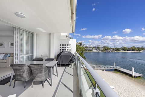 Las Rias Holiday Apartments - Accommodation Asia 1