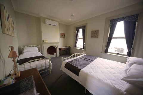 Latrobe Art Apartments - Accommodation Asia 0