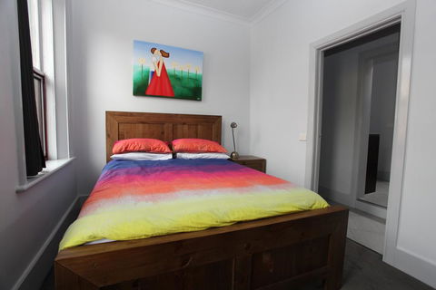 Latrobe Art Apartments - Accommodation Asia 1