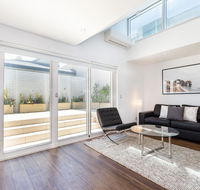 Leichhardt Self-Contained Modern One-Bedroom Apartment 9NOR - Accommodation Asia