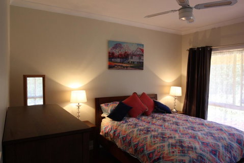 Lenoroc - Accommodation Guide 0
