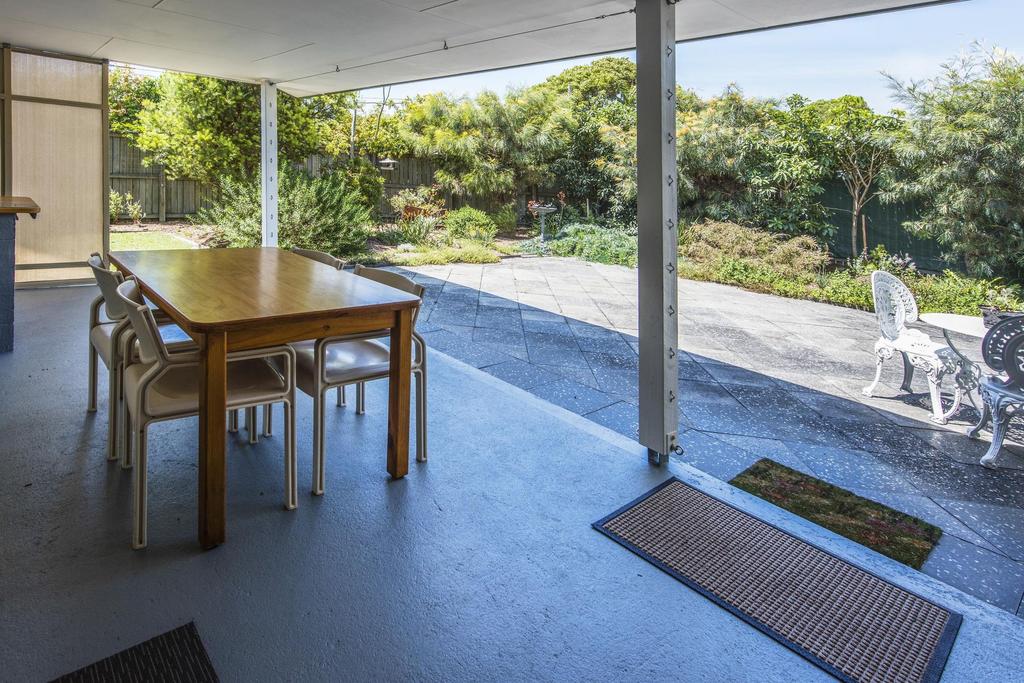 The Freshwater NSW Accommodation Guide
