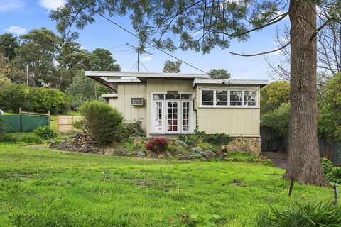 Lilydale 3 Bedroom House Pet Friendly - Accommodation Asia 0