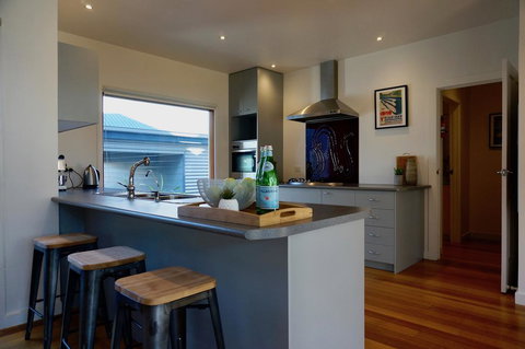 Lumeah - Accommodation Asia 0