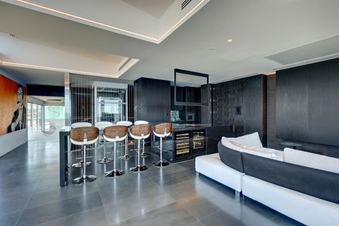 Luxe Haus - Accommodation Asia 0