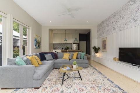 Luxe In Elwood - Accommodation Asia 1