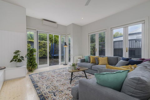 Luxe In Elwood - Accommodation Asia 0