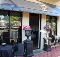 Luxe on Kensington - Accommodation China