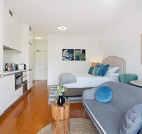 Luxurious light-filled studio in winning location - Accommodation Guide
