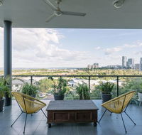 Luxury  Location - Sea Views with Modern Class  - Accommodation China