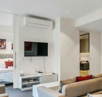Luxury 2 bdrm in Watson at Walkerville with Balcony FREE carpark near Adelaide CBD - Accommodation Guide