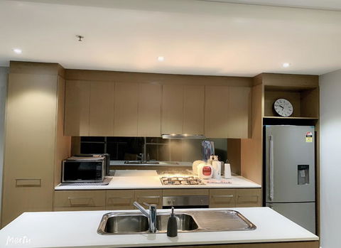 Luxury Apartment With Views - Accommodation Asia 2