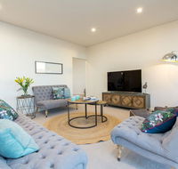 Luxury Four Bedroom Apartment - Accommodation Asia