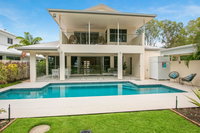 Luxury Living on the Beachfront