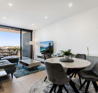 Luxury Living with Panoramic Views - Accommodation Asia