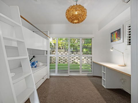 Luxury On The Hill, Noosa Heads - Accommodation Asia 3