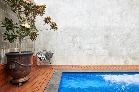 Luxury On Vincent - Accommodation China 0