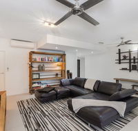 Luxury Pool Side Apartment in Beachfront Resort - Accommodation Guide
