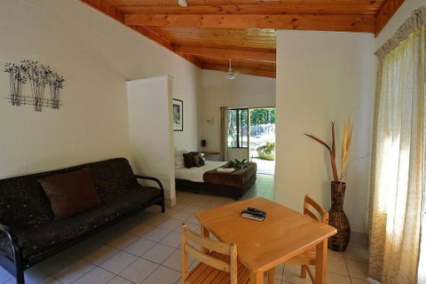 Lync Haven Rainforest Retreat - Accommodation Guide 1