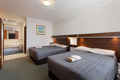 Maffra Motor Inn - Accommodation Asia 3