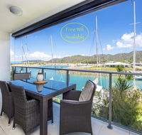 Magnetic Blue Waterfront Apartments - Accommodation China