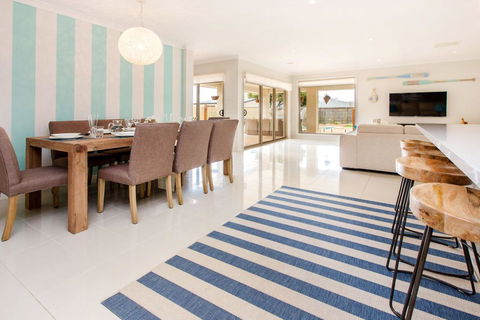 MALIBU - SAFETY BEACH - Accommodation Asia 1