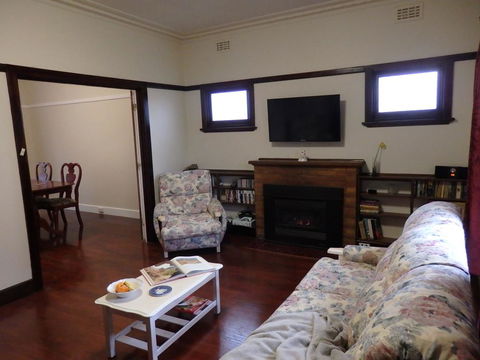 Mandall Avenue - Accommodation Asia 3