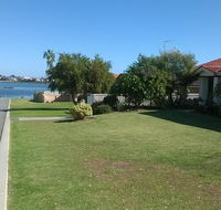 Mandurah Soldiers Cove Estuary Edge Townhouse
