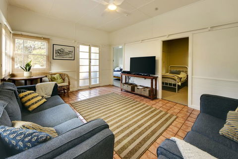 Mandy's Cottage South West Rocks (Pet Friendly) - Accommodation Asia 3