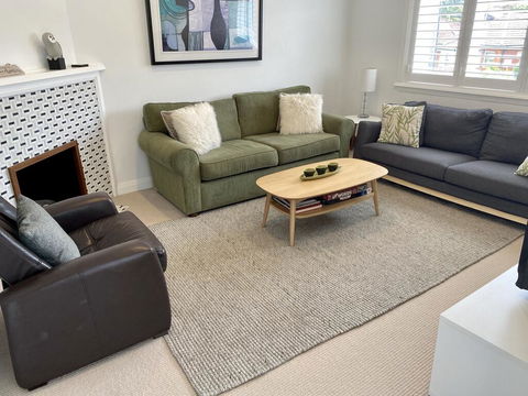 Manly Beach Holiday Getaway In Prime Location - Accommodation Asia 0