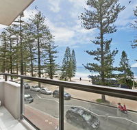 Manly Sandgate by the beach