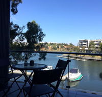 Marina View Apartment on the Maribyrnong River Melbourne