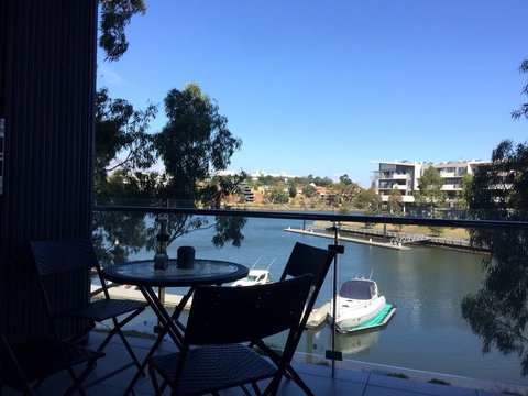 Marina View Apartment On The Maribyrnong River, Melbourne - Accommodation Asia 0