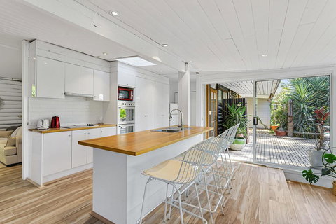 MARTHA COTTAGE - MT MARTHA - Accommodation Asia 2