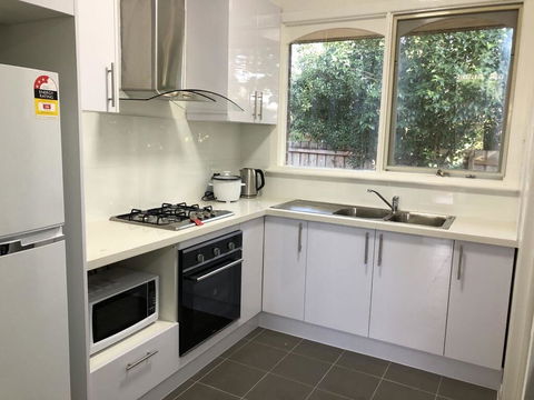 Melbourne Short Stay - Nunawading Station - Nunawading - Accommodation Guide 2