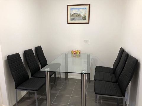 Melbourne Short Stay - Nunawading Station - Nunawading - Accommodation Guide 3