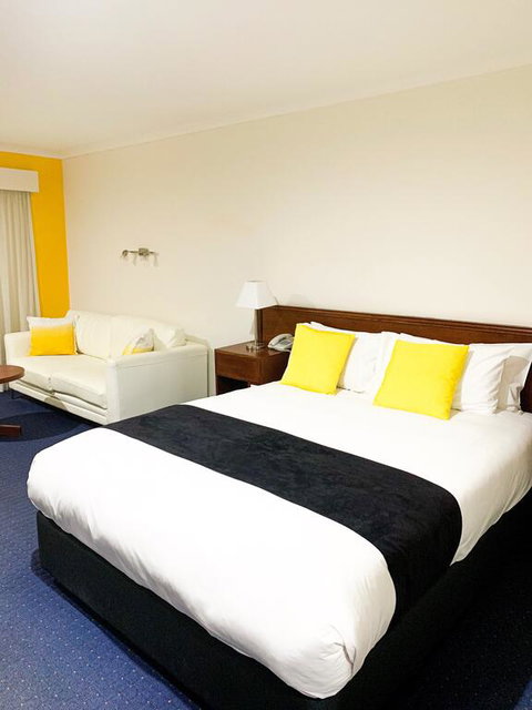 Meninya Palms Moama - Accommodation Guide 3