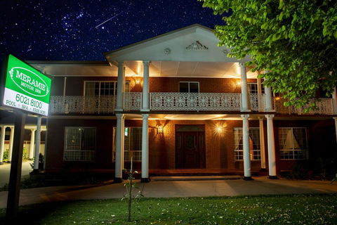Meramie Motor Inn - Accommodation Asia 2