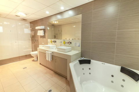 Mercure Orange - Accommodation Asia 1