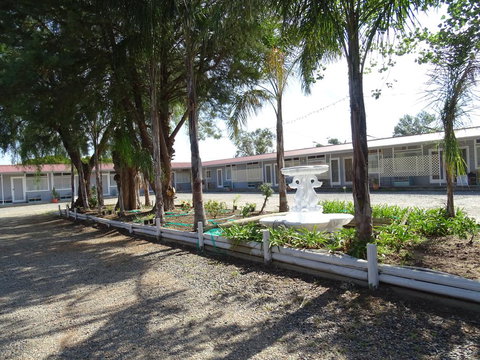 Mercury Motor Inn - Accommodation Asia 1