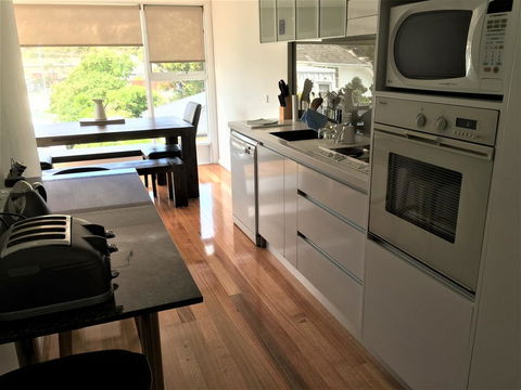 Meriam Bed And Breakfast - Accommodation Guide 1