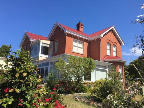 Meriam Bed And Breakfast - Accommodation Guide 0