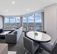 Meriton Suites Adelaide Street - Accommodation Guide