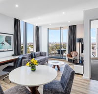 Meriton Suites Mascot Central