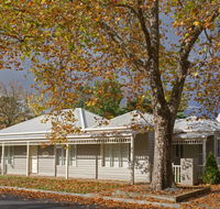 Mews Cottages - Accommodation Asia