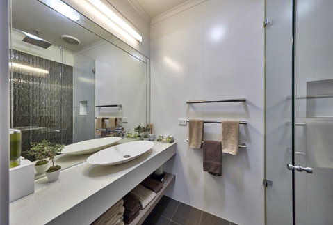 Mews Cottages - Accommodation Guide 3