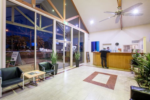 Mildura Inlander Resort - Accommodation Guide 2