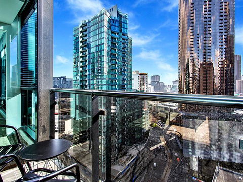 MJ Shortstay Southbank Grande Apartment - Accommodation Asia 2