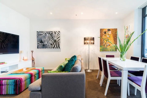 Modern 1 Bedroom Apartment In Richmond - Accommodation Guide 1